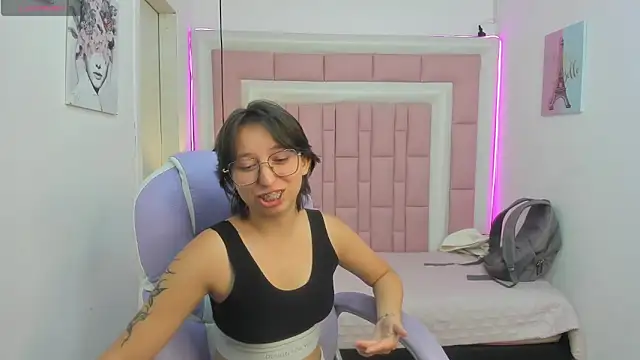 Snapshot of Klaret_Toy chatting on 15, 5, 2026 Klaret Toy online show from 15, 5, 2026