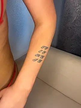 LolaReaX online show from 28, 2, 2026