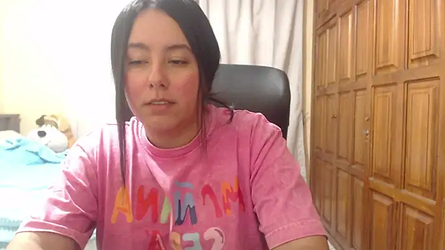 Venus cat  online show from 9, 6, 2026