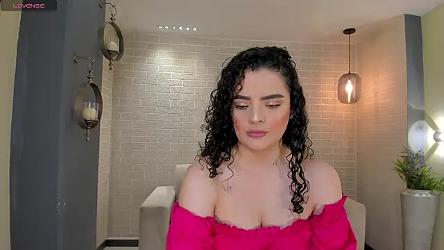 Snapshot of KylieJenkins chatting on 20, 11, 2025 KylieJenkins online show from 20, 11, 2025