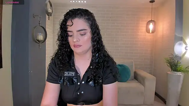 Snapshot of KylieJenkins chatting on 22, 11, 2025 KylieJenkins online show from 22, 11, 2025