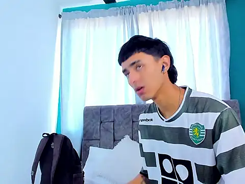 Snapshot of Anthony_carter chatting on 21, 11, 2025 Anthony carter online show from 21, 11, 2025