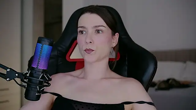 WowHelloAlice online show from 1, 3, 2026