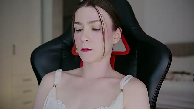 WowHelloAlice online show from 29, 4, 2026