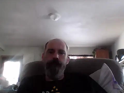 Snapshot of crazyheratic8 chatting on 30, 11, 2025 crazyheratic8 online show from 30, 11, 2025