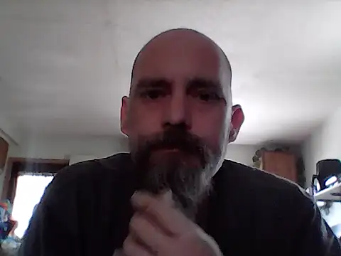 Snapshot of crazyheratic8 chatting on 28, 2, 2026 crazyheratic8 online show from 28, 2, 2026