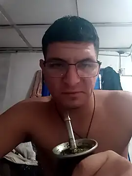 Snapshot of Eltorta214 chatting on 6, 4, 2026 Eltorta214 online show from 6, 4, 2026