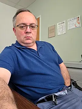 Snapshot of Iceman69696 chatting on 11, 5, 2026 Iceman69696 online show from 11, 5, 2026