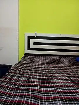 Snapshot of Kitty_18teen chatting on 26, 11, 2025 Kitty 18teen online show from 26, 11, 2025