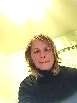 Masha412111 online show from 22, 11, 2025