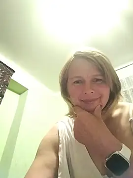 Snapshot of Masha412111 chatting on 12, 6, 2026 Masha412111 online show from 12, 6, 2026