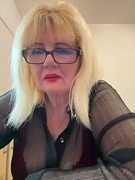 BoloshkaBlonda online show from 10, 10, 2025