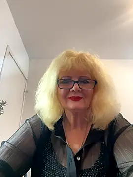 BoloshkaBlonda online show from 24, 10, 2025