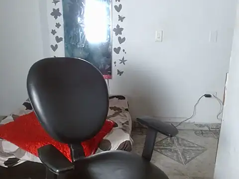 Ebony luna online show from 1, 6, 2026