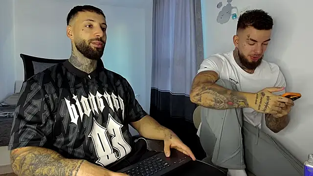 MasculineGuy99 online show from 14, 11, 2025