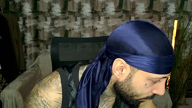 MasculineGuy99 online show from 11, 2, 2026