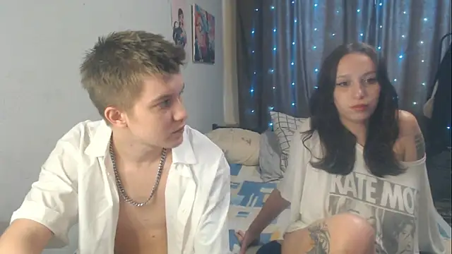 Snapshot of Mark_and_Wendy chatting on 19, 6, 2026 Mark and Wendy online show from 19, 6, 2026