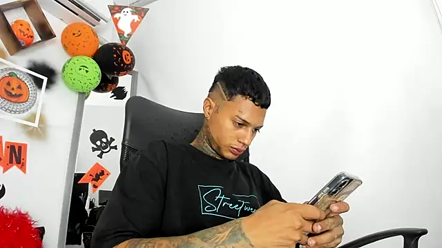 The boy dreams1 online show from 27, 10, 2025