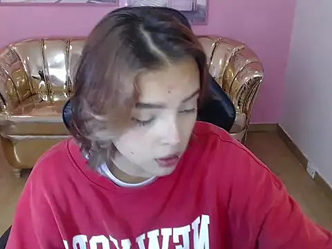 Snapshot of mia_foster_t chatting on 17, 10, 2025 mia foster t online show from 17, 10, 2025