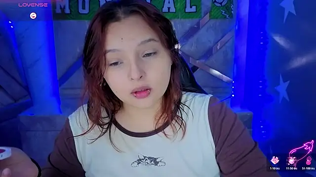 Snapshot of mia_foster_t chatting on 13, 7, 2026 mia foster t online show from 13, 7, 2026
