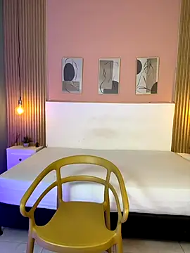 ZaraFoxx7 online show from 27, 11, 2025