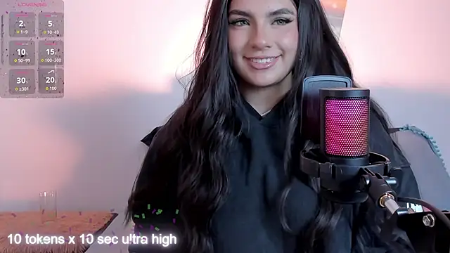 Snapshot of eve_riverss chatting on 11, 10, 2025 eve riverss online show from 11, 10, 2025