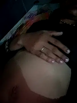 Mona7070 online show from 4, 10, 2025