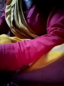 Mona7070 online show from 6, 10, 2025