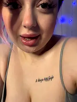 KellyMoors online show from 24, 11, 2025