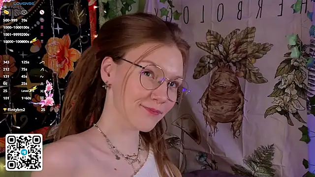 lyra thenymph online show from 28, 11, 2025