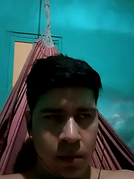 Snapshot of Travieso_loco9 chatting on 6, 10, 2025 Travieso loco9 online show from 6, 10, 2025