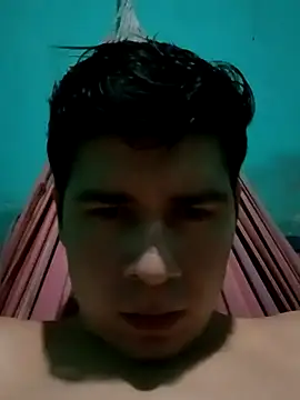 Snapshot of Travieso_loco9 chatting on 25, 10, 2025 Travieso loco9 online show from 25, 10, 2025