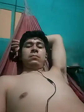 Snapshot of Travieso_loco9 chatting on 31, 10, 2025 Travieso loco9 online show from 31, 10, 2025