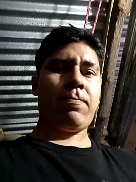 Snapshot of Travieso_loco9 chatting on 20, 4, 2026 Travieso loco9 online show from 20, 4, 2026