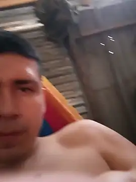 Snapshot of Travieso_loco9 chatting on 4, 6, 2026 Travieso loco9 online show from 4, 6, 2026