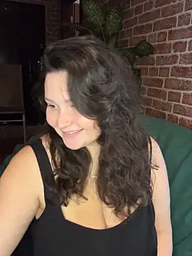 Snapshot of MilanaSweetie chatting on 8, 10, 2025 MilanaSweetie online show from 8, 10, 2025