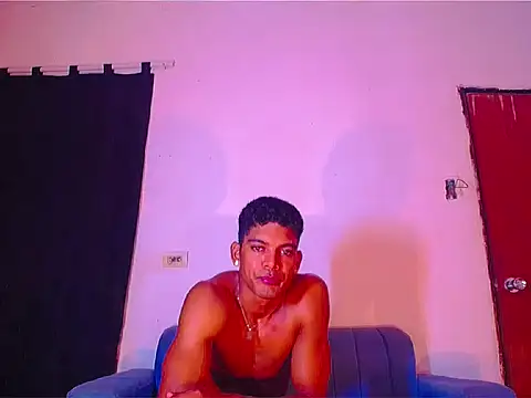 Snapshot of theMyke101 chatting on 14, 6, 2026 theMyke101 online show from 14, 6, 2026