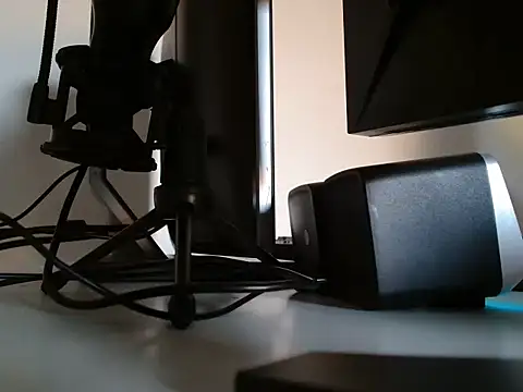 Sex bomb30 online show from 13, 10, 2025