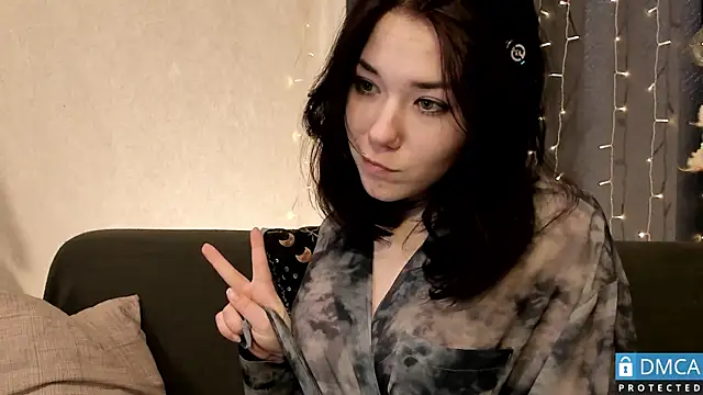 Kelly foox online show from 18, 4, 2026