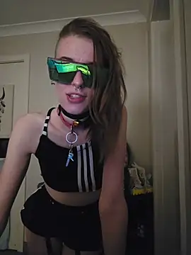 Snapshot of lonely_Cosplay_chick chatting on 14, 12, 2025 lonely Cosplay chick online show from 14, 12, 2025