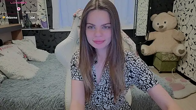 Snapshot of xAlisontiny chatting on 14, 6, 2026 xAlisontiny online show from 14, 6, 2026