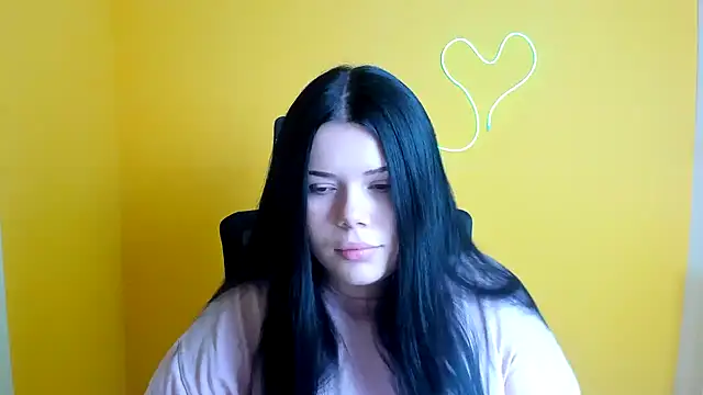 Mona Esty online show from 18, 10, 2025