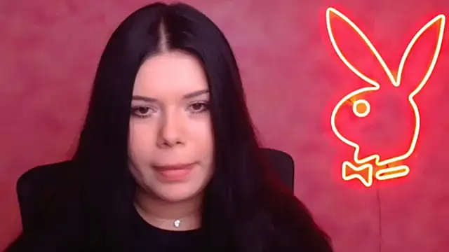 Mona Esty online show from 5, 12, 2025