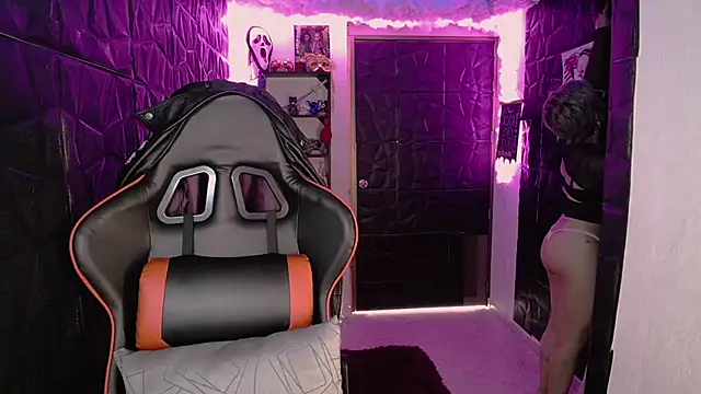 lunarichy22 online show from 12, 2, 2026