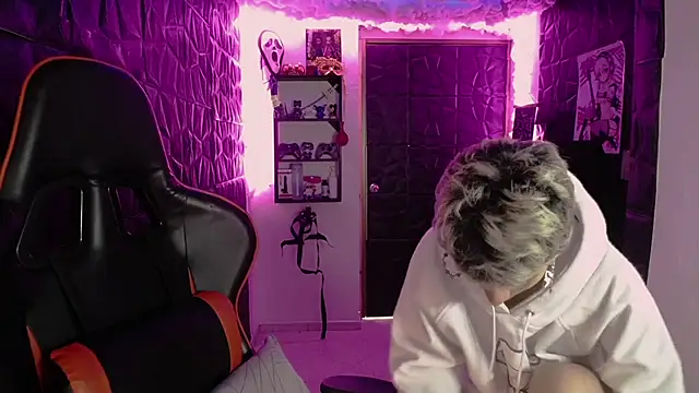 lunarichy22 online show from 23, 2, 2026