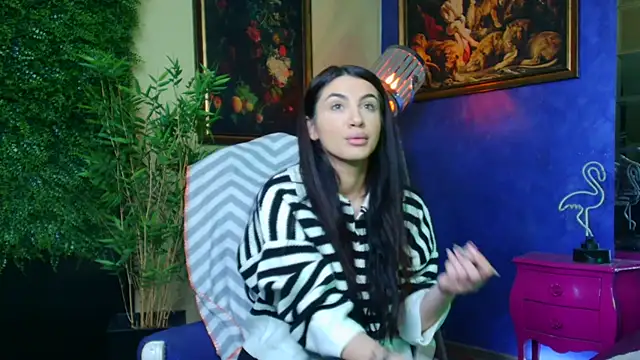 nicolepalmer online show from 30, 10, 2025