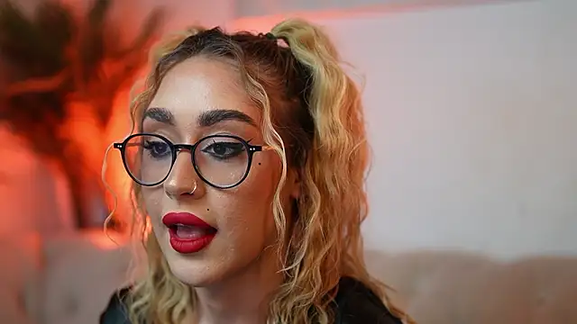 AileenKiss online show from 9, 3, 2026