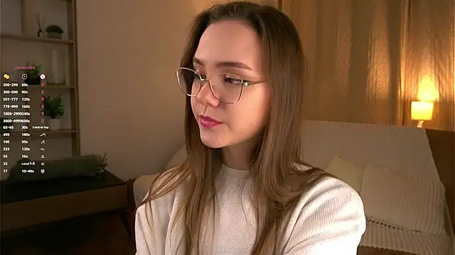 SweetSaraPie online show from 5, 3, 2026