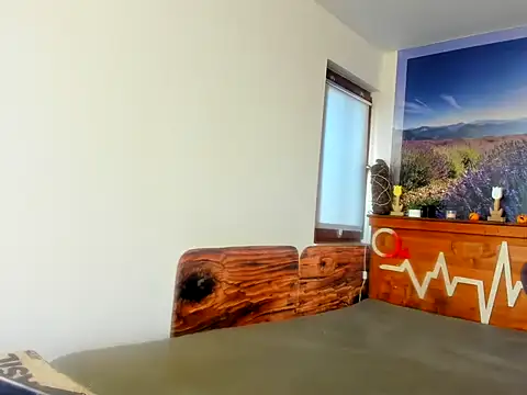 anissawhitenss online show from 25, 10, 2025