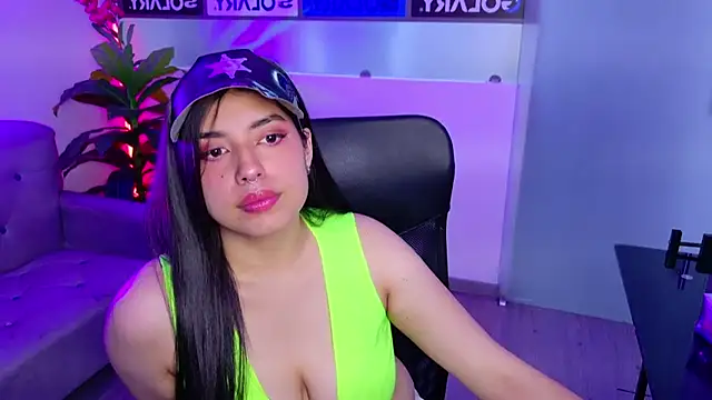 Snapshot of Violetta_Swett_ chatting on 16, 10, 2025 Violetta Swett online show from 16, 10, 2025